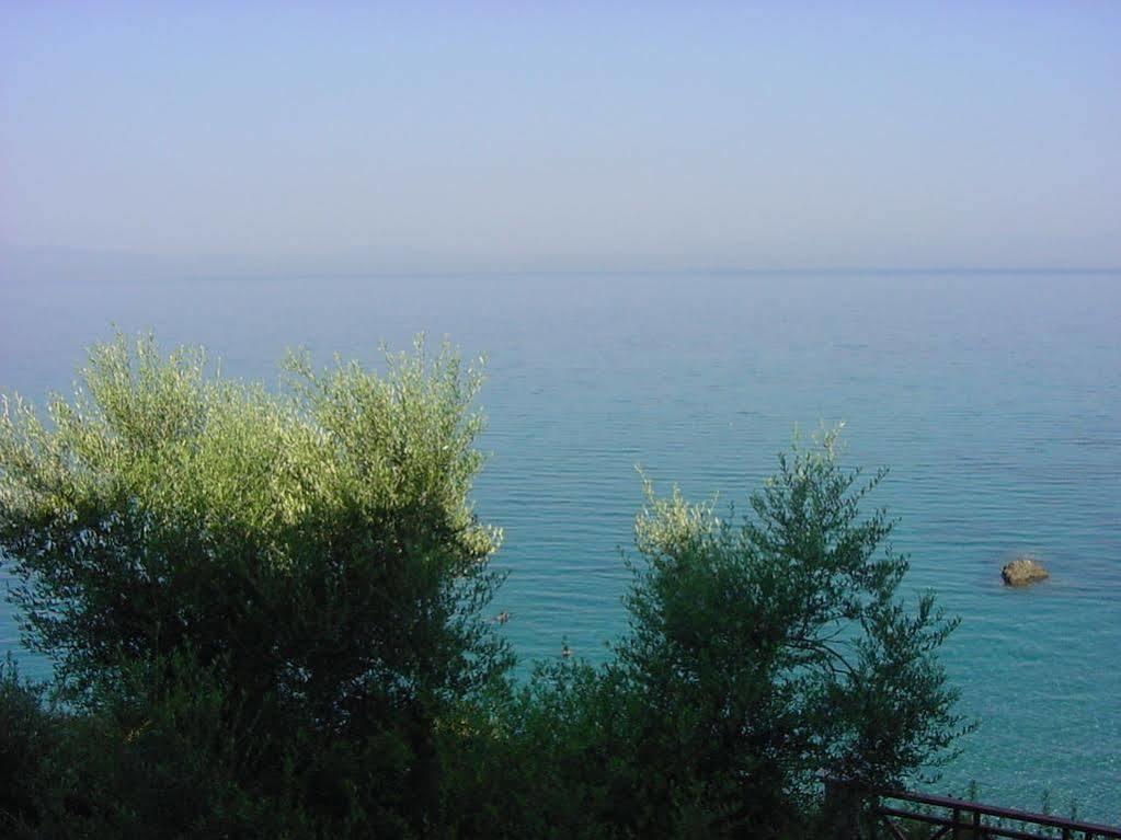 Avia Holiday Homes Esterno foto