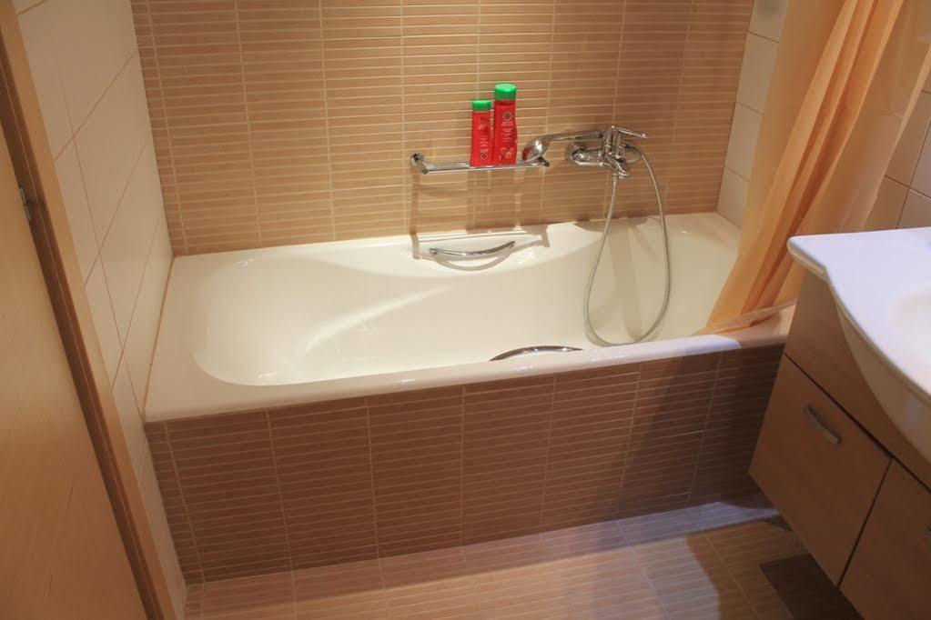 Avia Holiday Homes Esterno foto